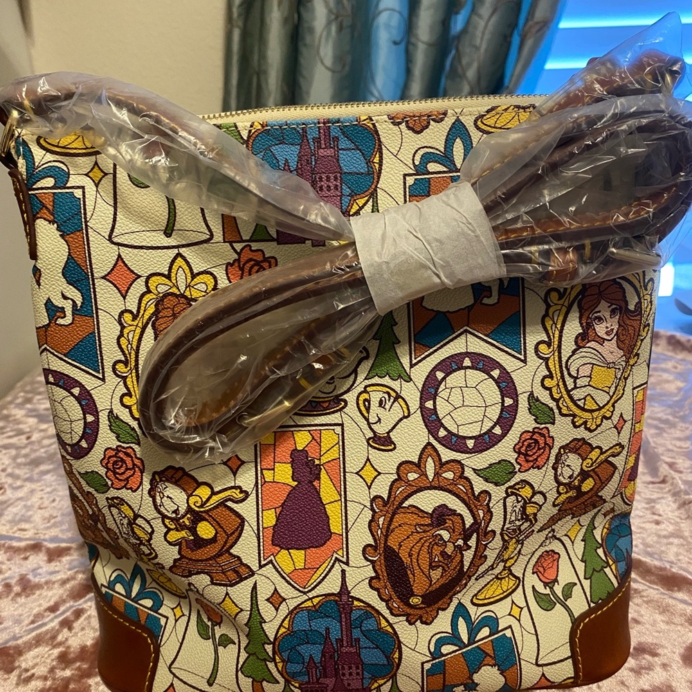 Dooney & Bourke Beauty and the Beast Disney Shoulder Bag crossbody NEW - Picture 2 of 7